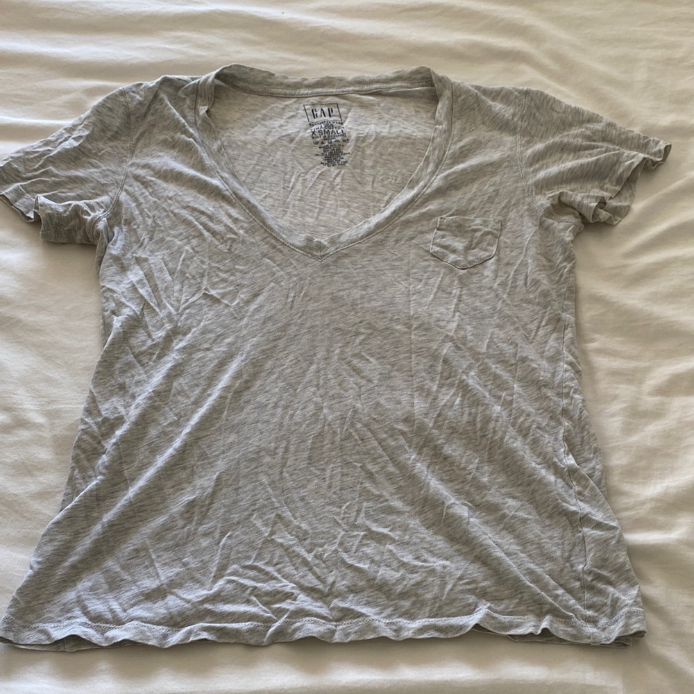GAP Women's Light Gray V-Neck Tee 100% Pima Cotton Size XS